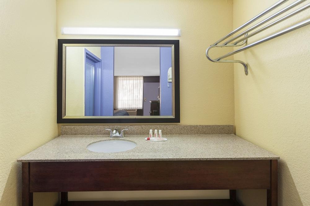 Quality Inn Cedartown Екстер'єр фото