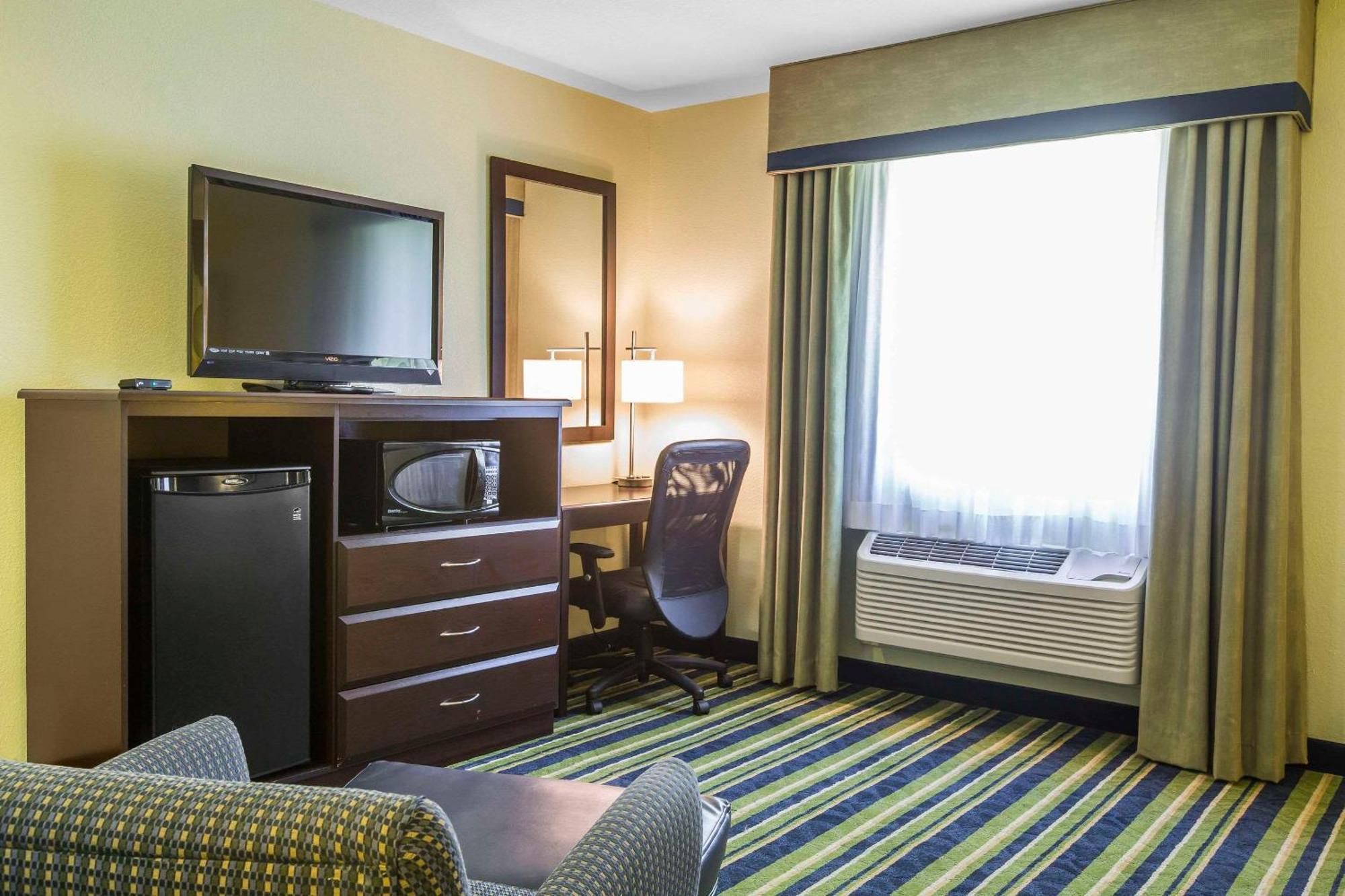 Quality Inn Cedartown Екстер'єр фото